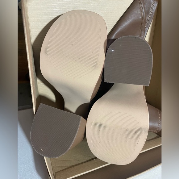 Brown Steve Madden boots - Picture 3 of 4